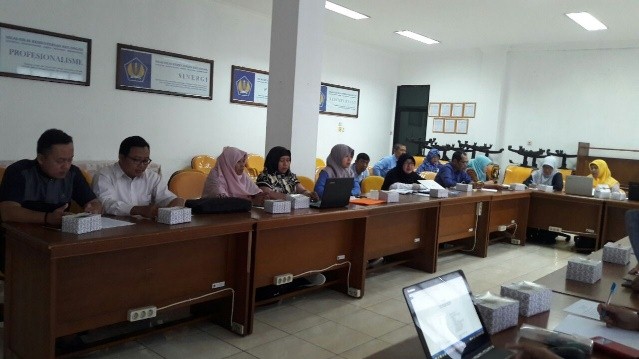 Focus Group Discussion (FGD) Tata Cara Revisi Tahun 2018 dan Metode Penilaian Indikator Kinerja Pelaksanaan Anggaran (IKPA) Dengan 17 Satker Mitra Kerja KPPN Bekasi yang mengikuti Program Paket Pintar