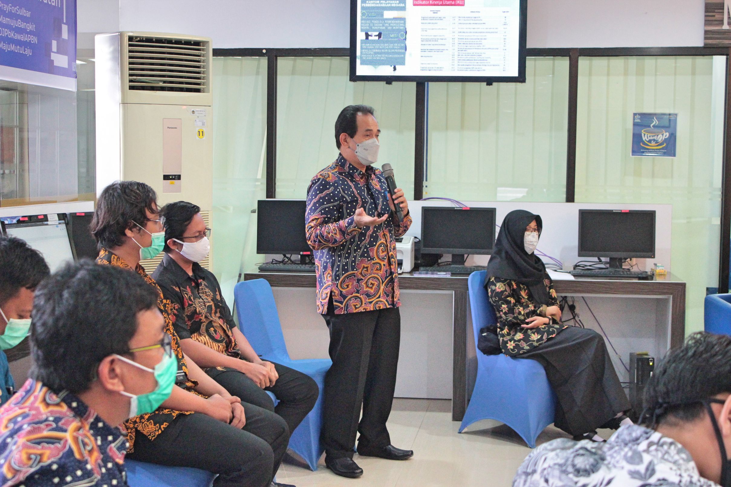 Kunjungan Direktur Jenderal Perbendaharaan ke KPPN Makassar II untuk Meninjau Layanan Darurat KPPN Mamuju