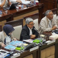 Direktur Jenderal Perbendaharaan Hadiri RDP Komisi XI DPR RI Bahas Kinerja SMV dan BLU Kementerian Keuangan Tahun 2025